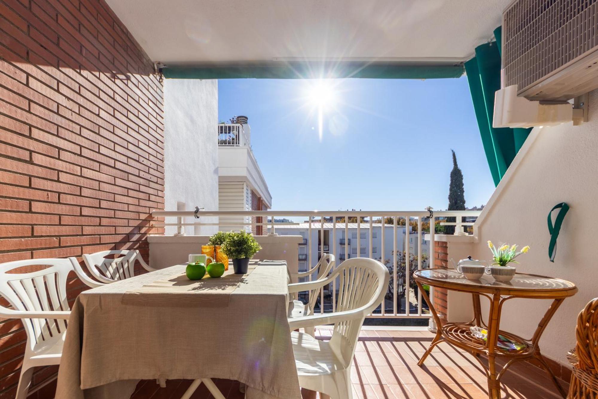 Apartamentos Atlas IV Салоу Экстерьер фото